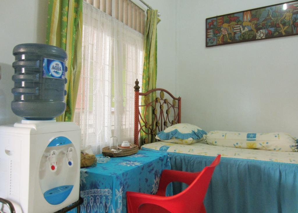 Griya 24 Homestay 棉兰 外观 照片