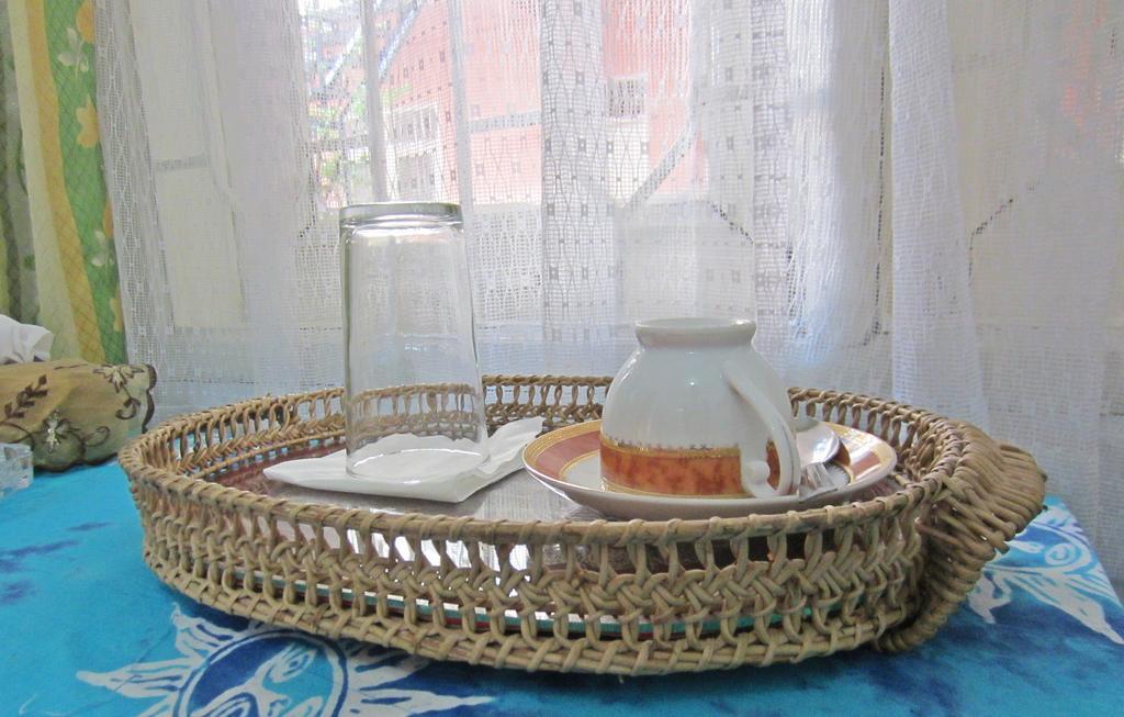 Griya 24 Homestay 棉兰 外观 照片